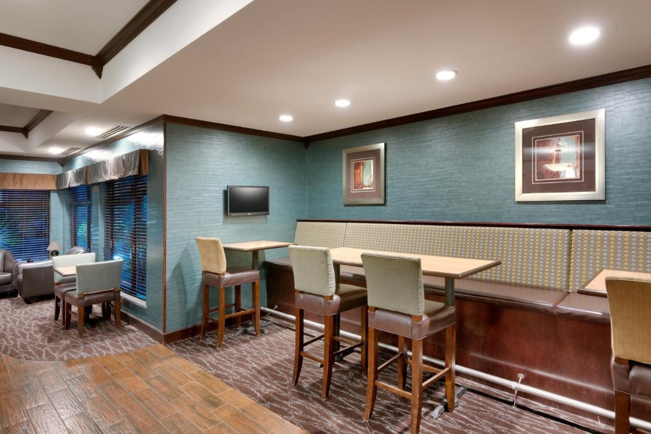 Holiday Inn Express Hotel & Suites Butte By Ihg Exterior photo