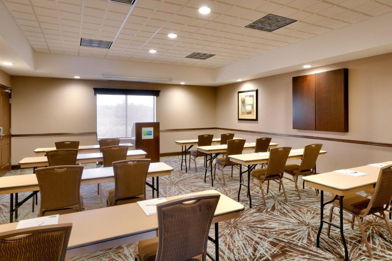 Holiday Inn Express Hotel & Suites Butte By Ihg Exterior photo