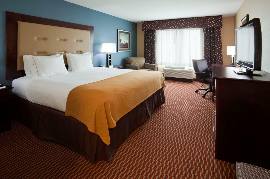 Holiday Inn Express Hotel & Suites Butte By Ihg Exterior photo